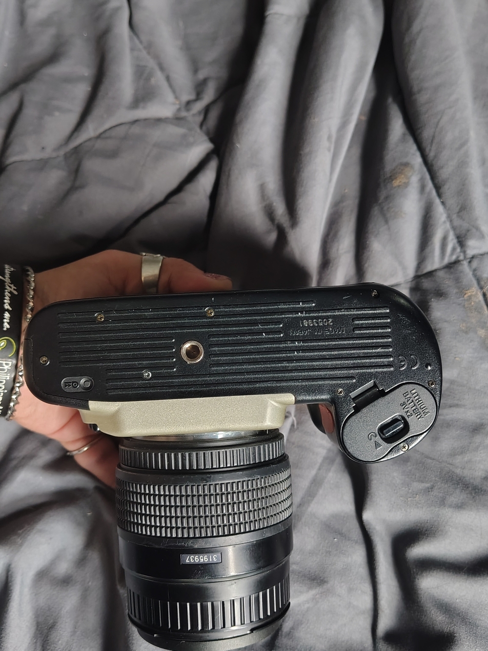 Nikon N60 Silver and Black 35-80mm Film SLR Camera - Picture 5 of 6